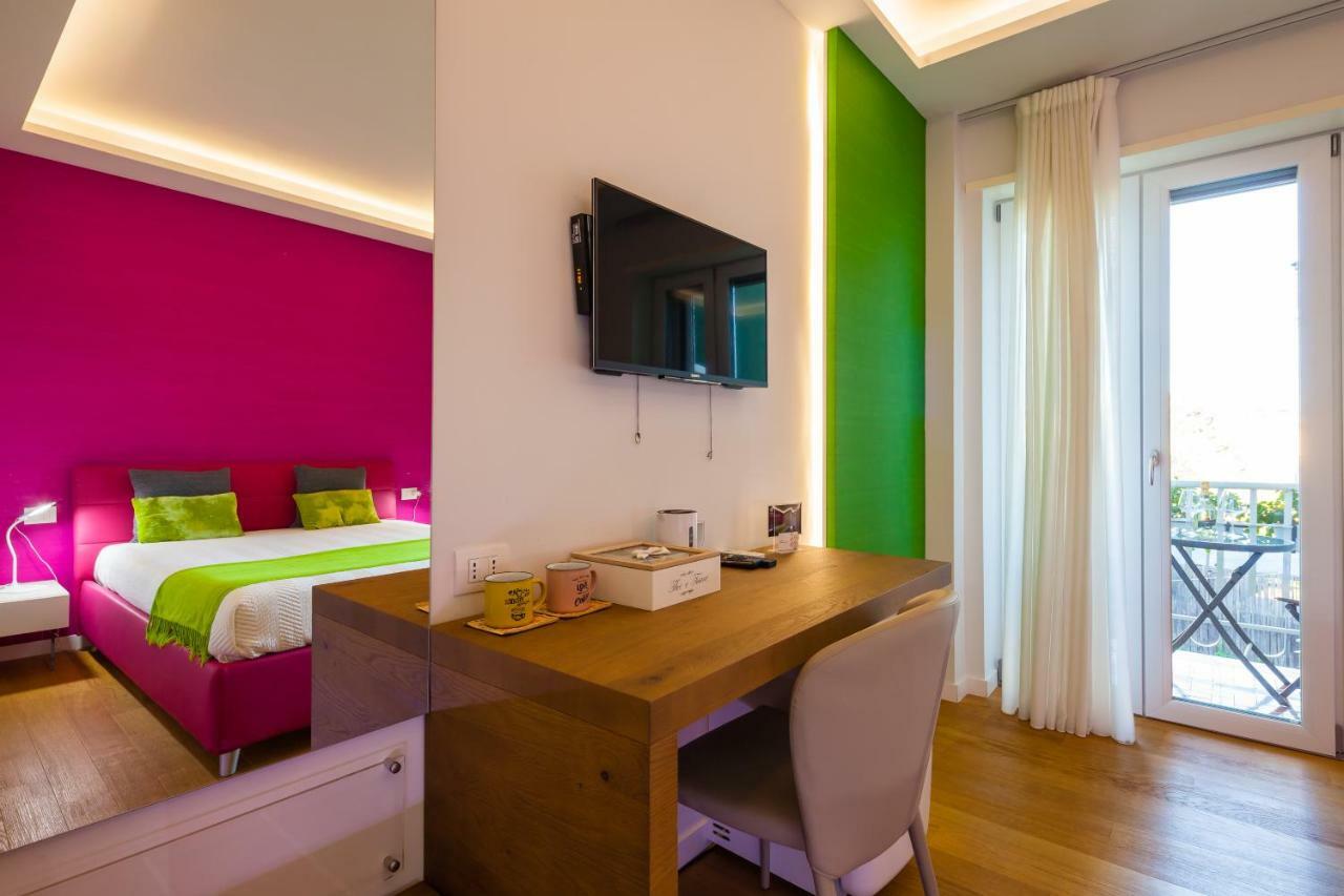 A Suites ซอร์เรนโต ภายนอก รูปภาพ
